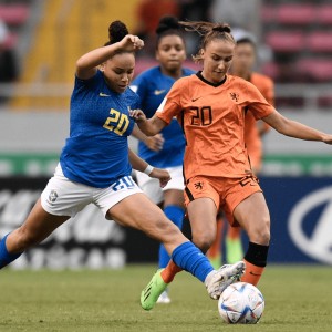 中国官网-意大利女足失利,遗憾结束比赛视频