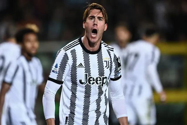 尤文图斯客场负于巴塞罗那,遗憾失利的简单介绍 尤文图斯客场负于巴塞罗那,遗憾失利的简单介绍