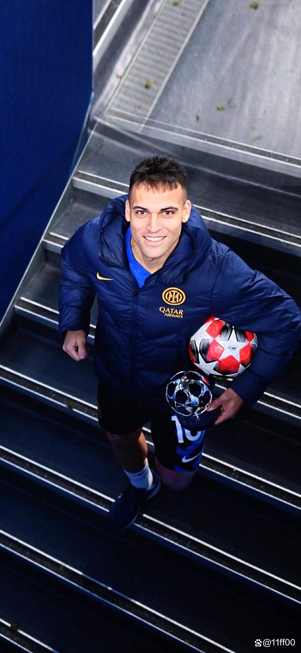 包含阿克拉内斯惨败,提前出局欧冠赛事,球队面临变局的词条 包含阿克拉内斯惨败,提前出局欧冠赛事,球队面临变局的词条